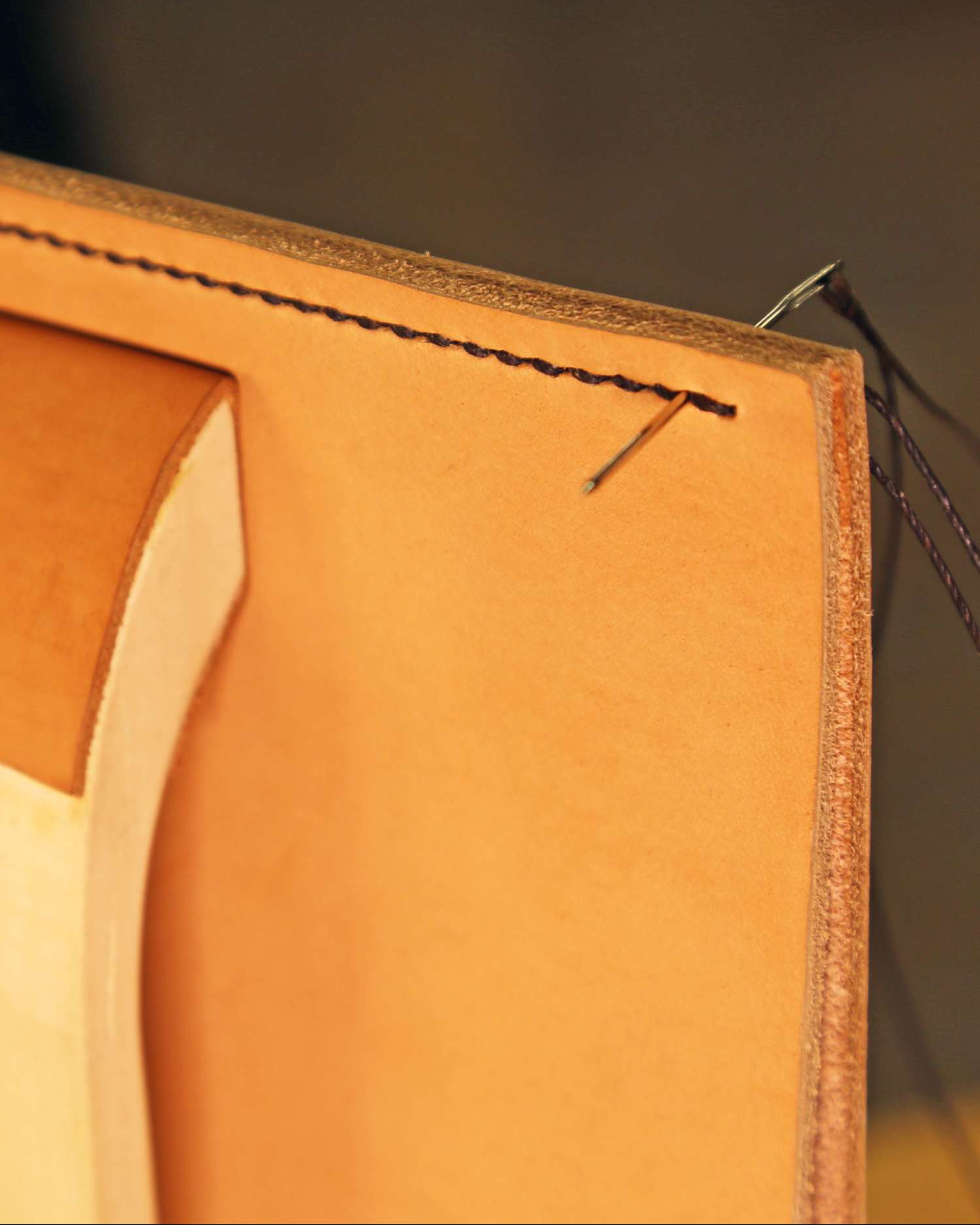 leather-sewing-finishing-0715