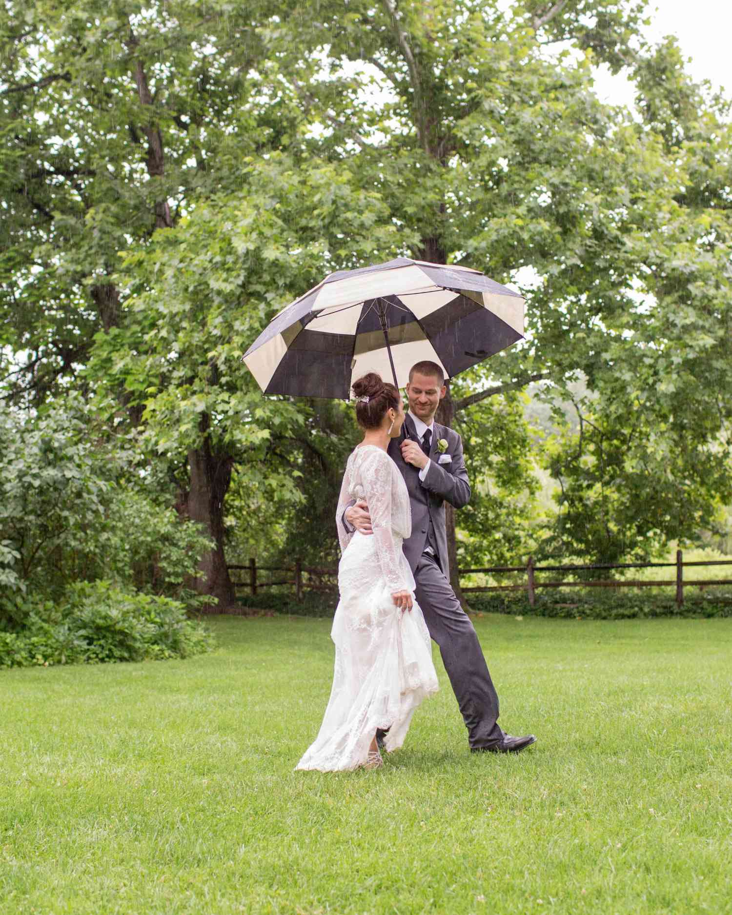 extreme-weather-wedding-4-1015.jpg