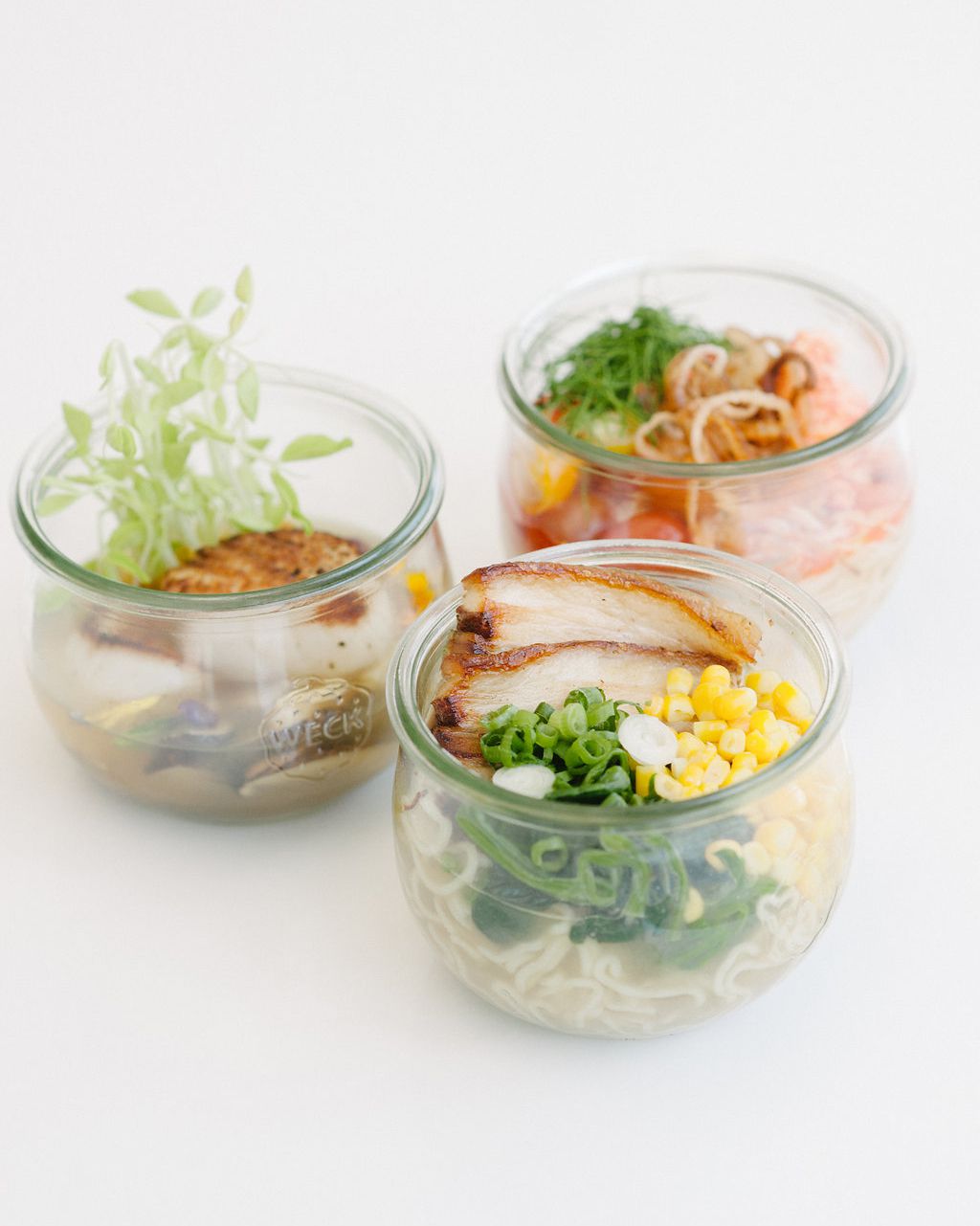 food-trends-personalized-stations-with-mini-bites-0116.jpg