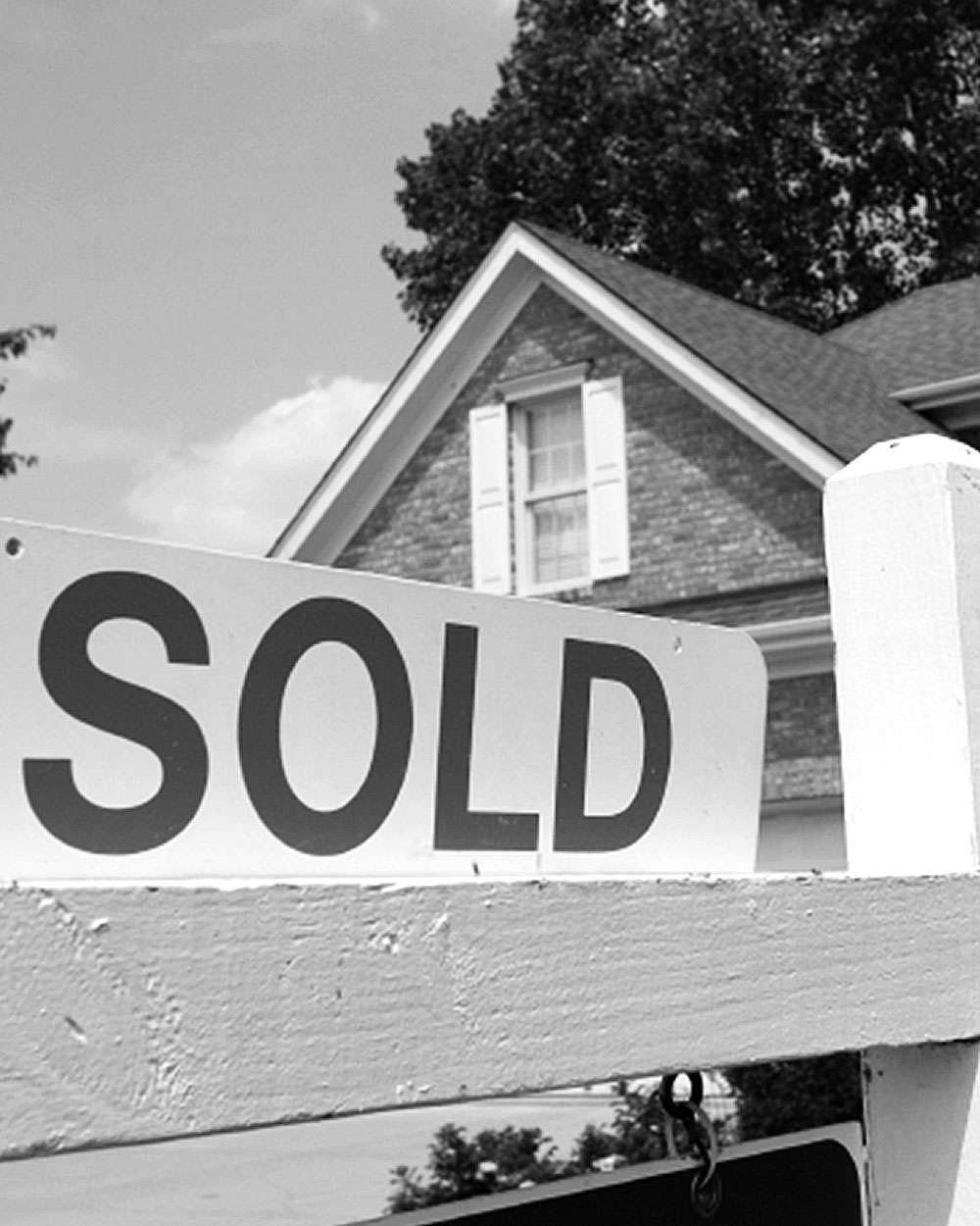 house-sold-sign-0216.jpg