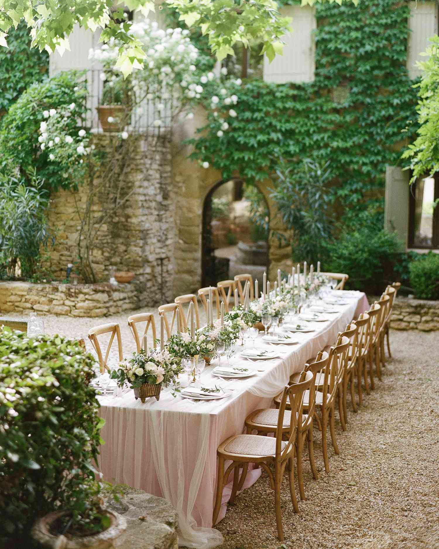18 Stunning Banquet Tables for Your Reception   Martha Stewart