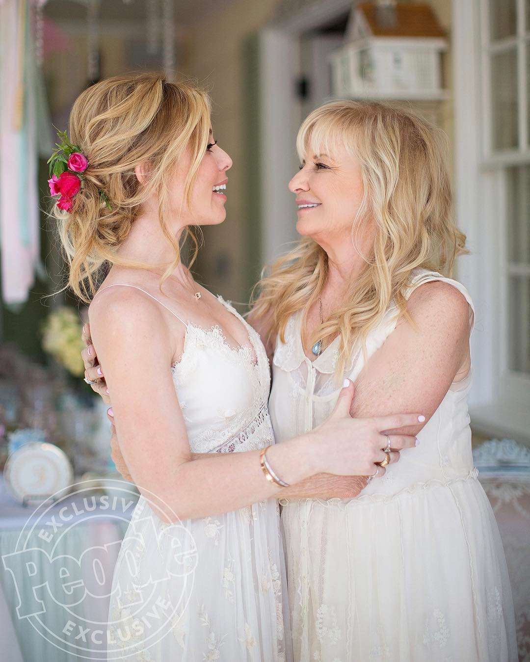 Tara Lipinski and Her Mom Patricia Lipinski at Her Bridal Shower
