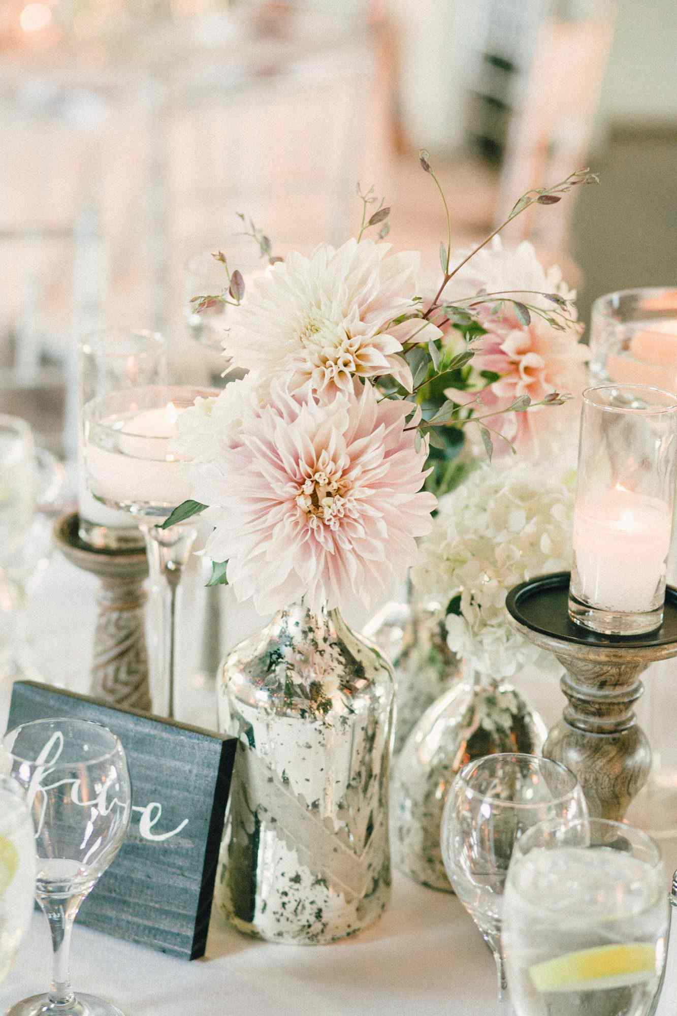 Vintage-Inspired Cluster Centerpieces