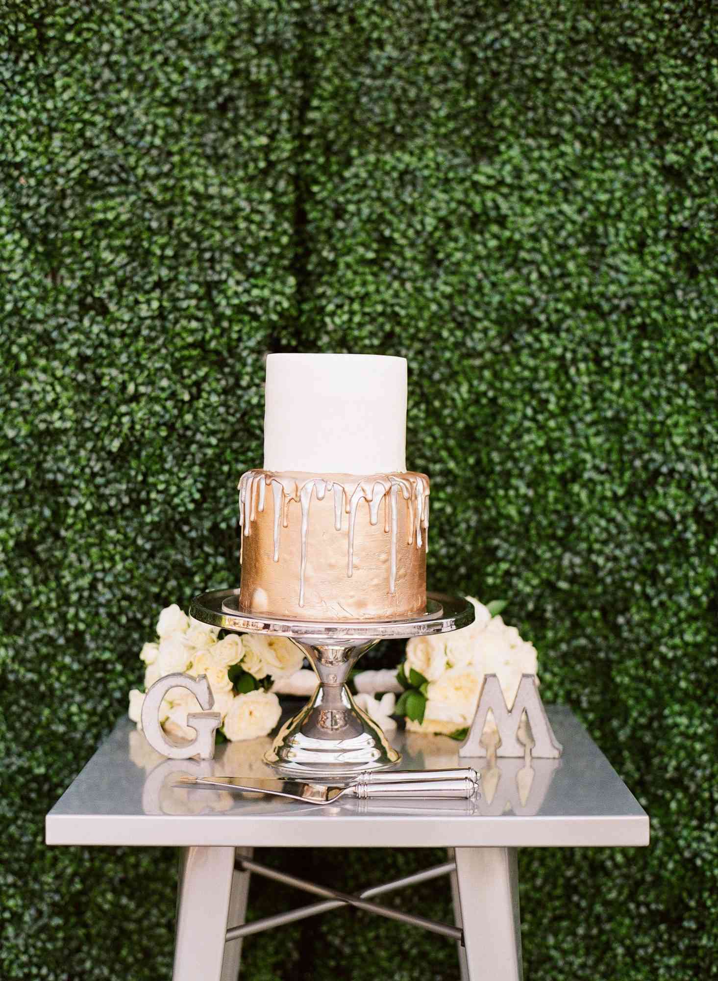 Glam Wedding Cake