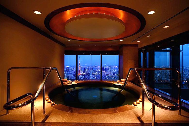 Tokyo: Ritz-Carlton Tokyo