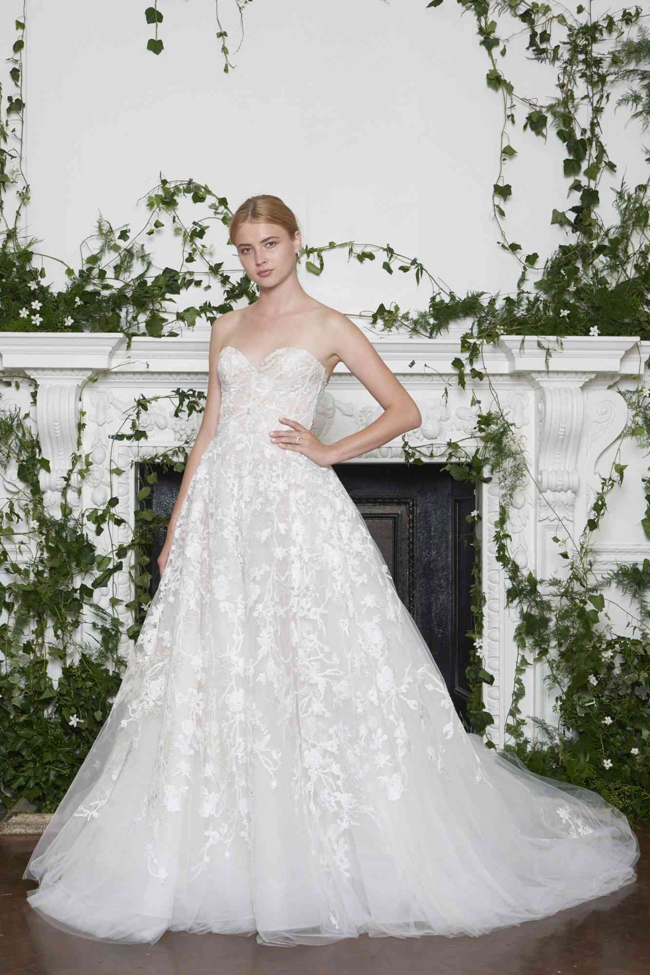 Monique Lhuillier Fall 2018 Strapless Ball Gown with Sweetheart Neckline