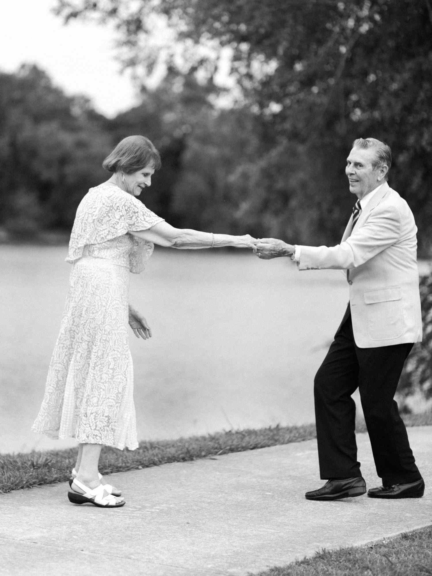 anniversary couple dancing