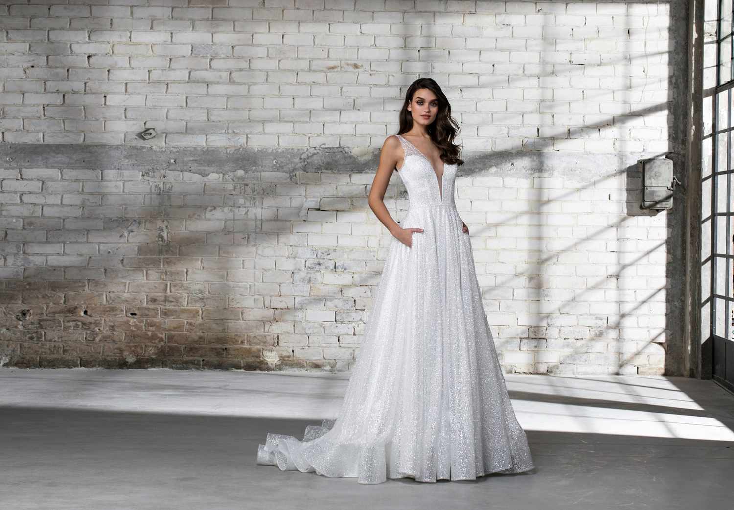 pnina tornai wedding dress spring 2019 sleeveless a-line sparkly