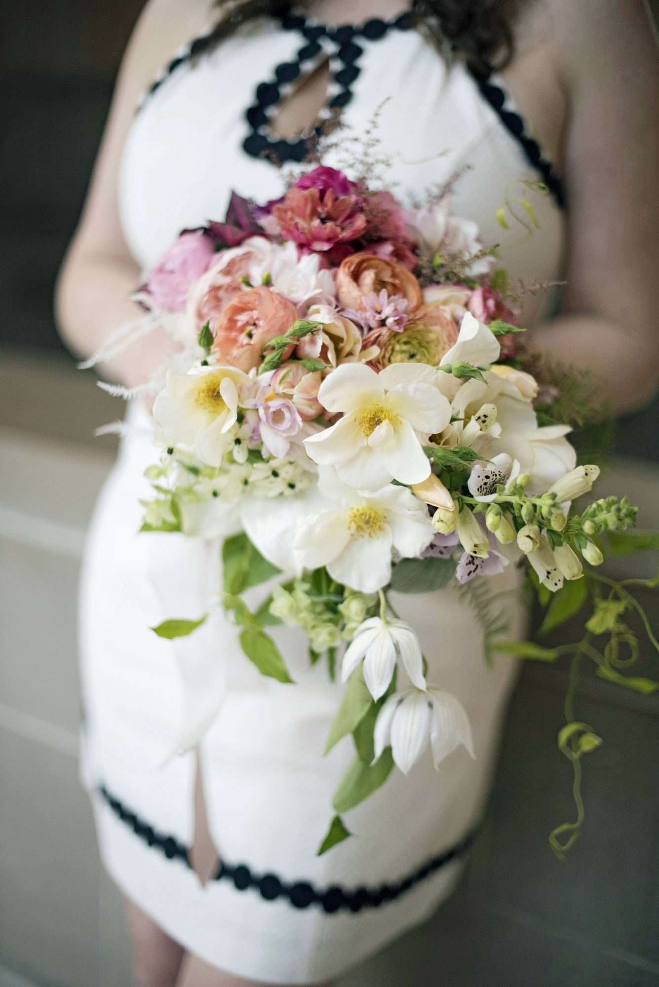 modern wedding ombre bouquet