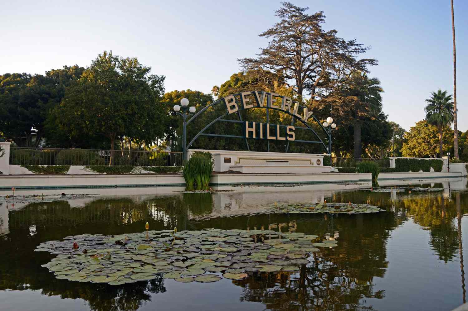 beverly gardens park