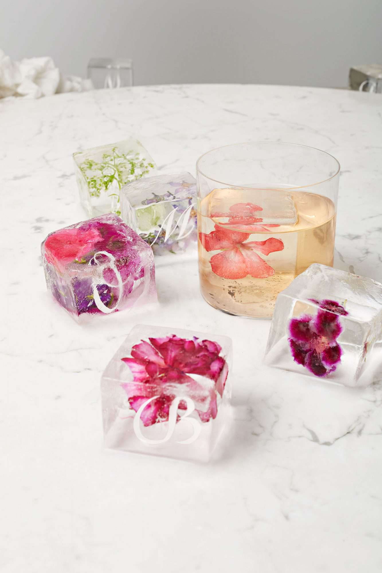 custom ice cubes with edible flowers
