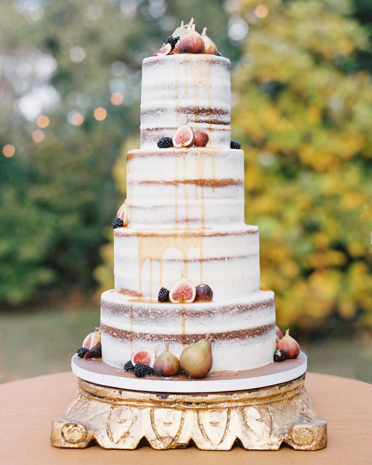 madeline brad wedding cake