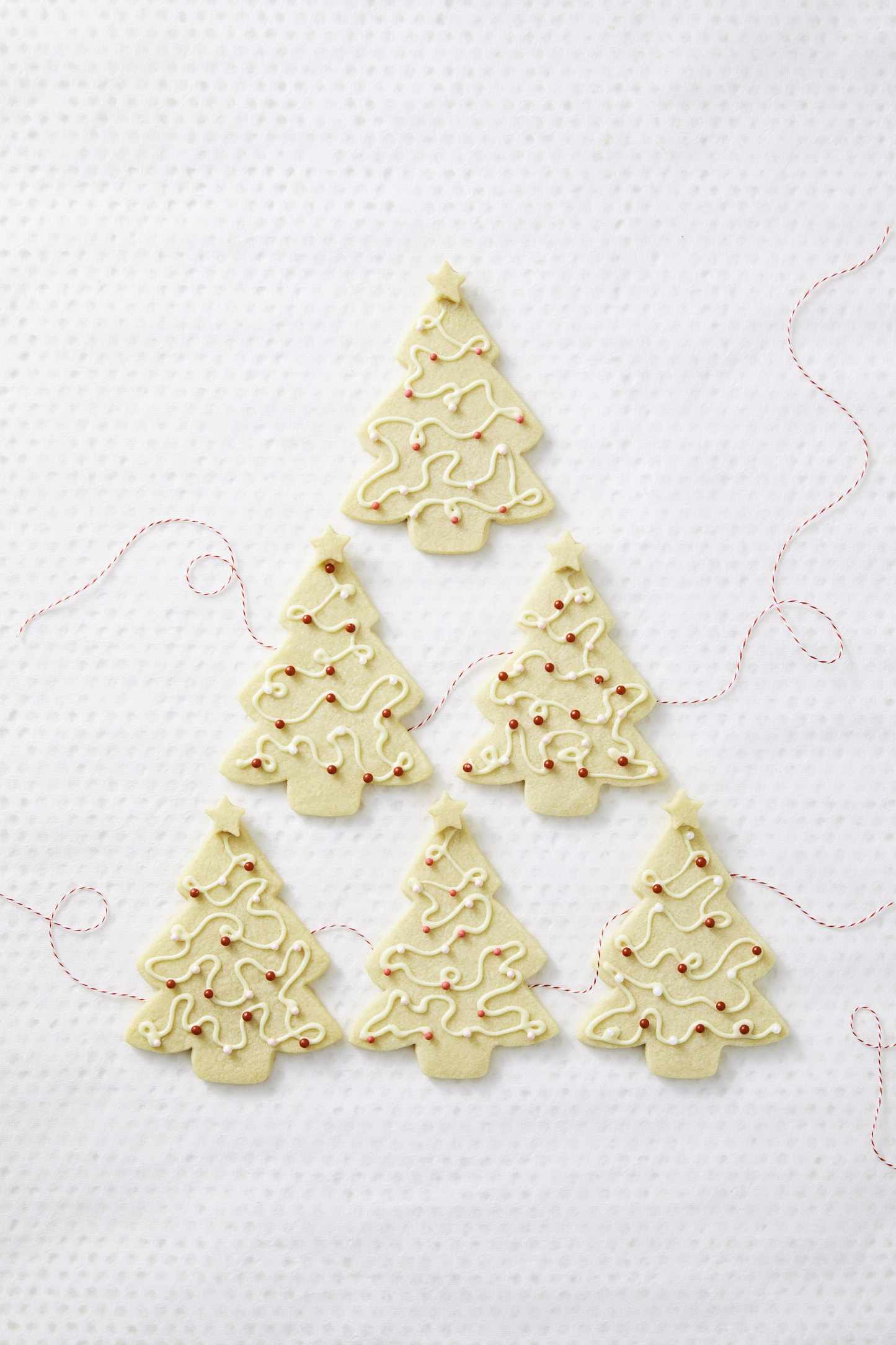 string light christmas tree cookies