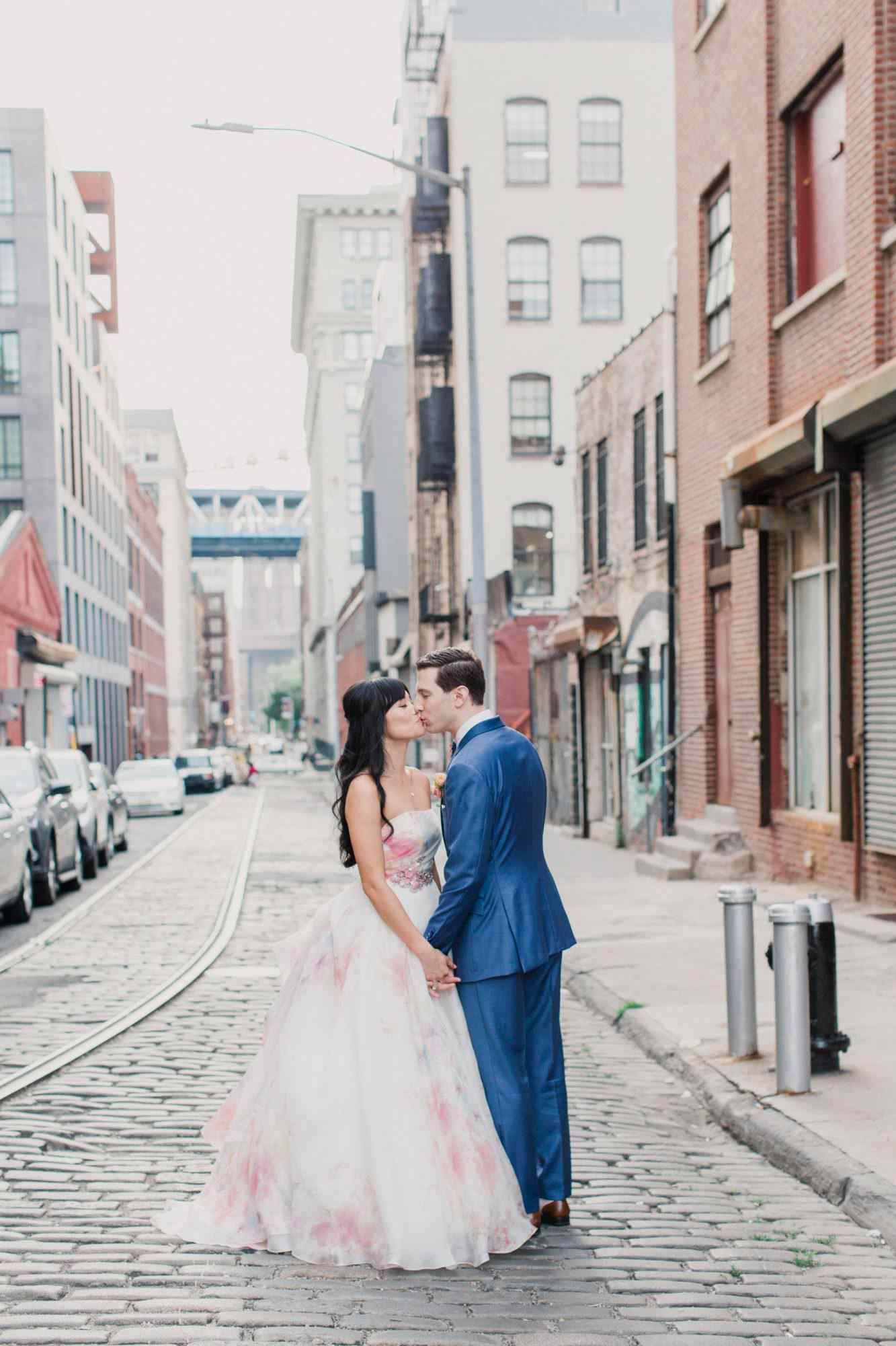 risa ross wedding brooklyn new york portrait kiss