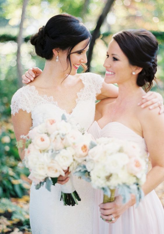 maid of honor bride matching hairstyles