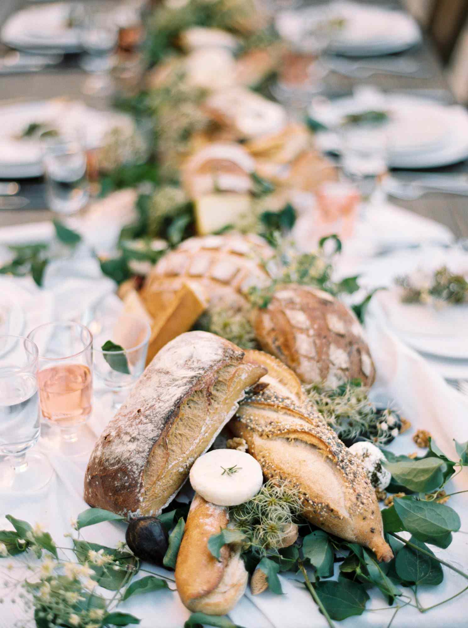 bread loaves as table centerpiece