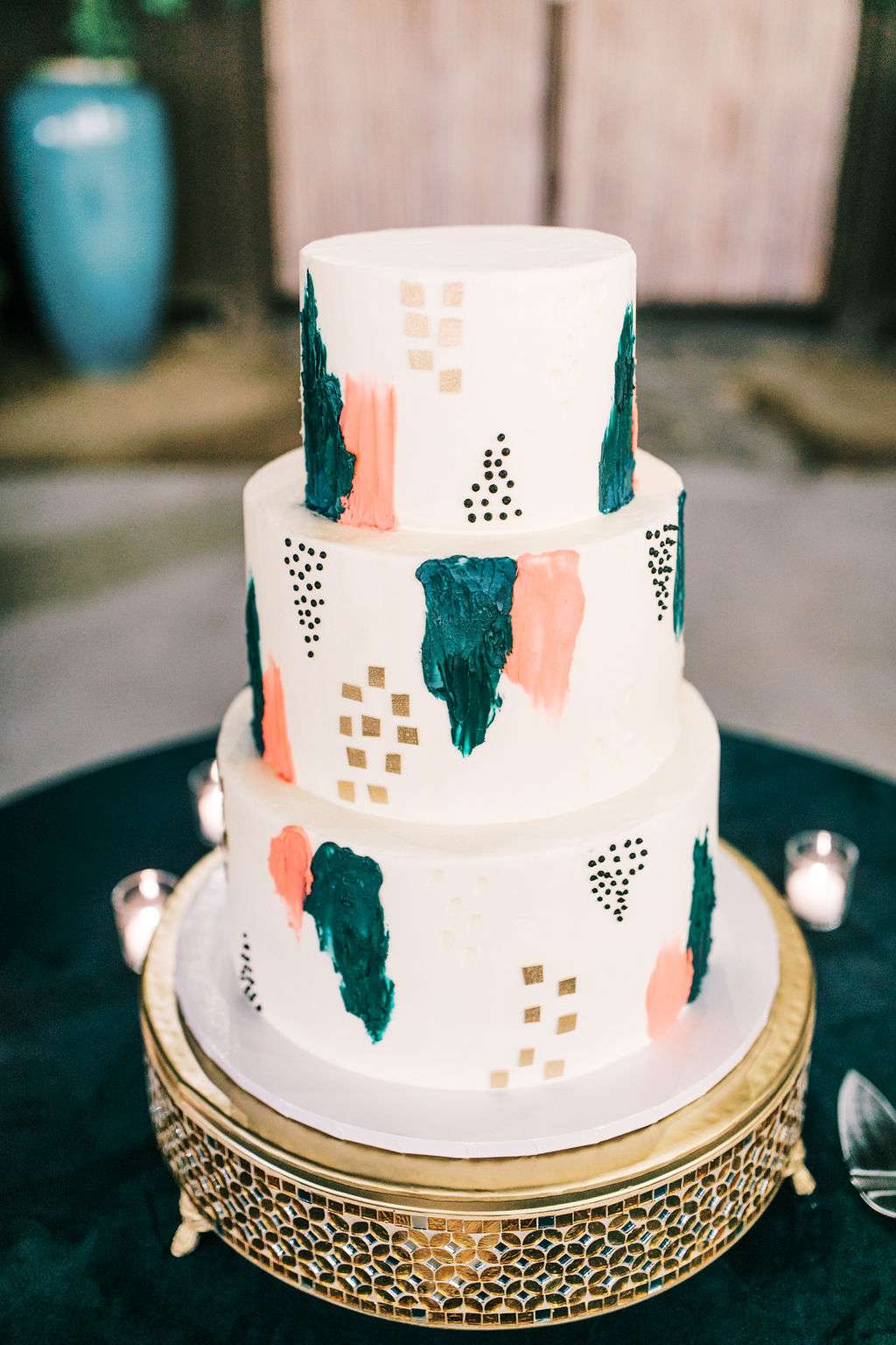 A One-of-a-Kind Wedding Cake