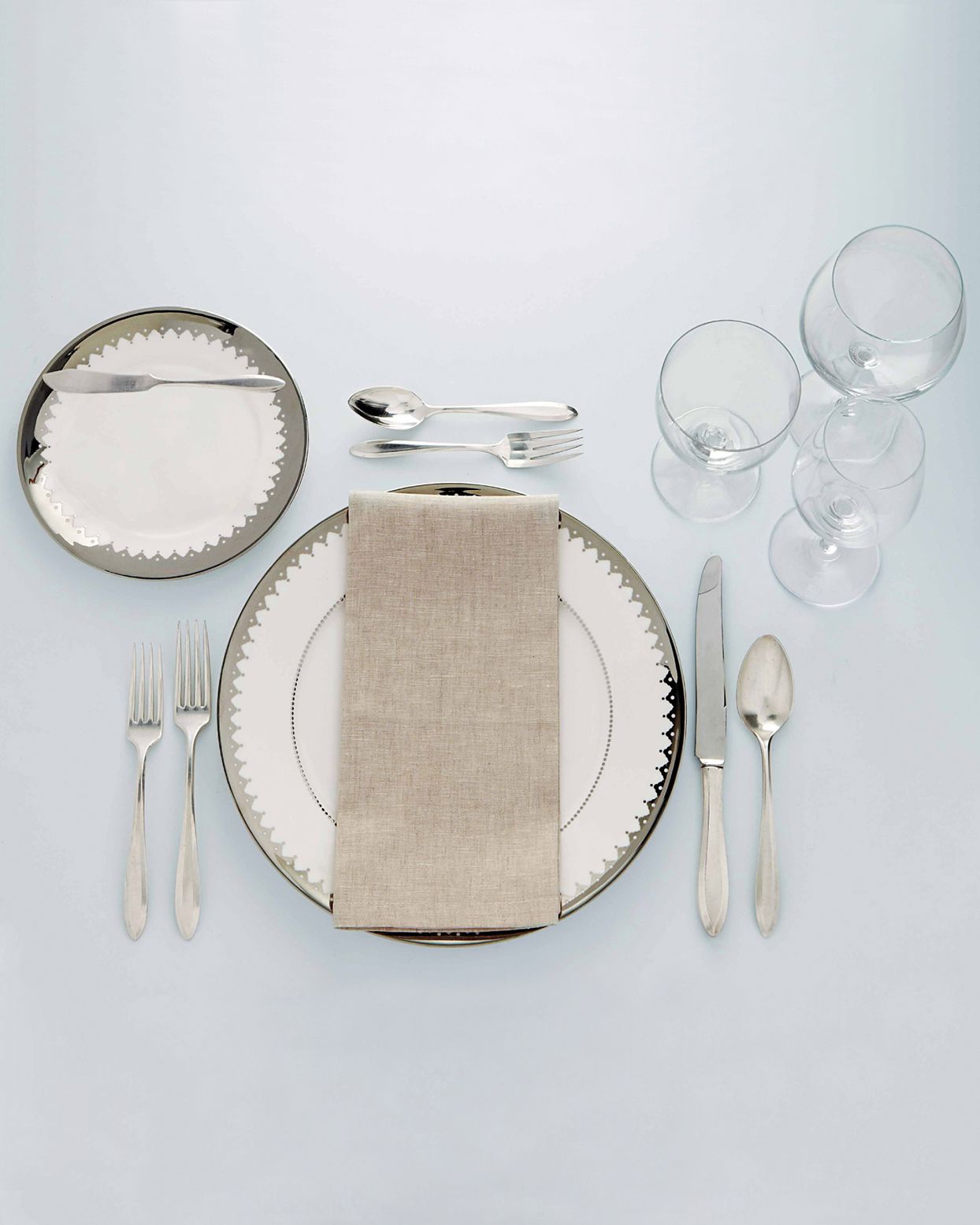 Whose trace graphic How to Set a Formal Dinner Table | Martha Stewart