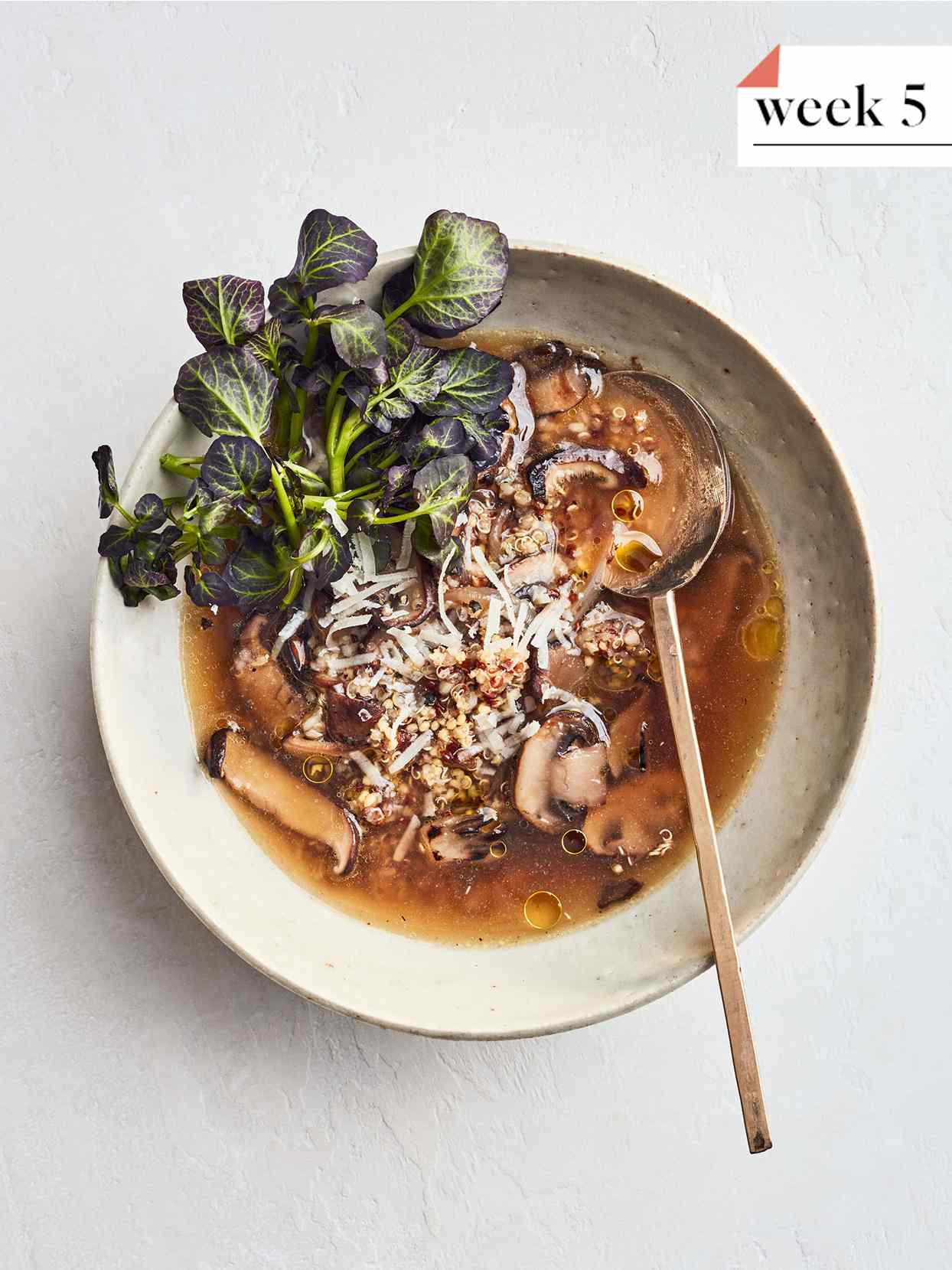 豆瓣菜蘑菇超级谷物汤