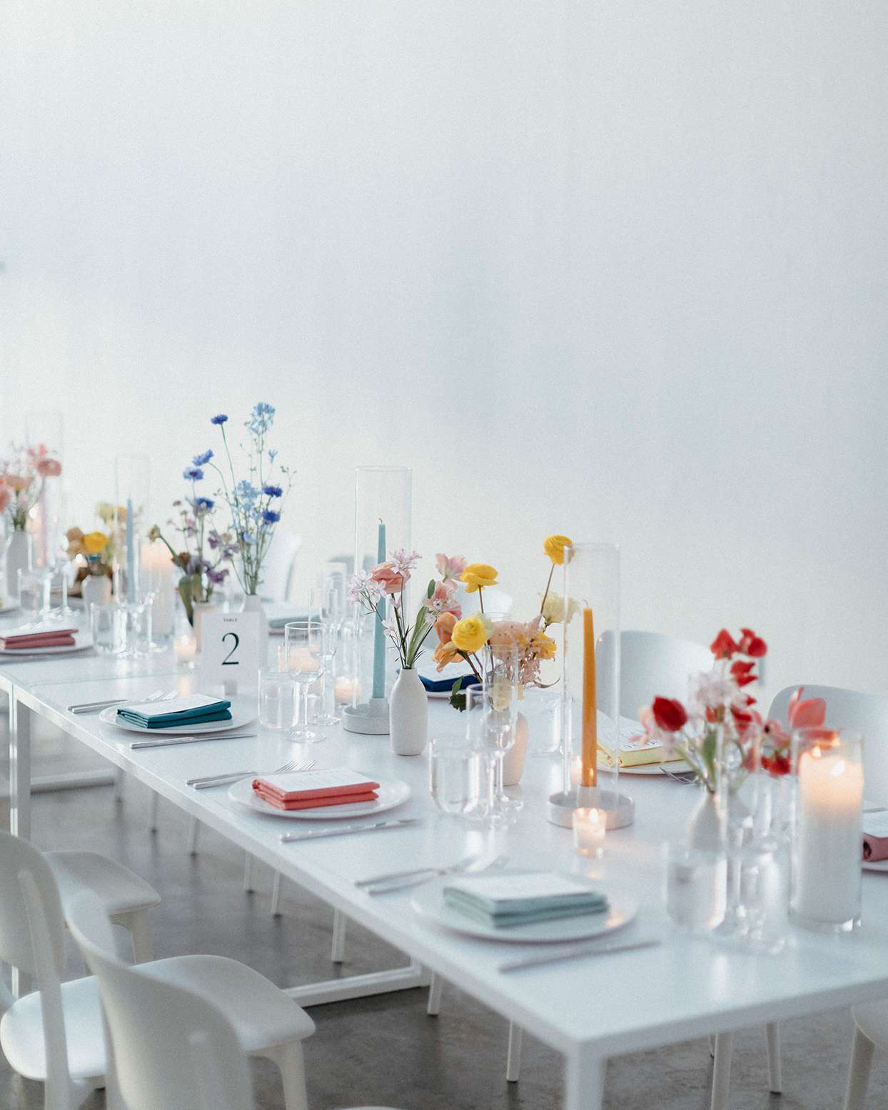 kristen jonathan wedding reception tables modern