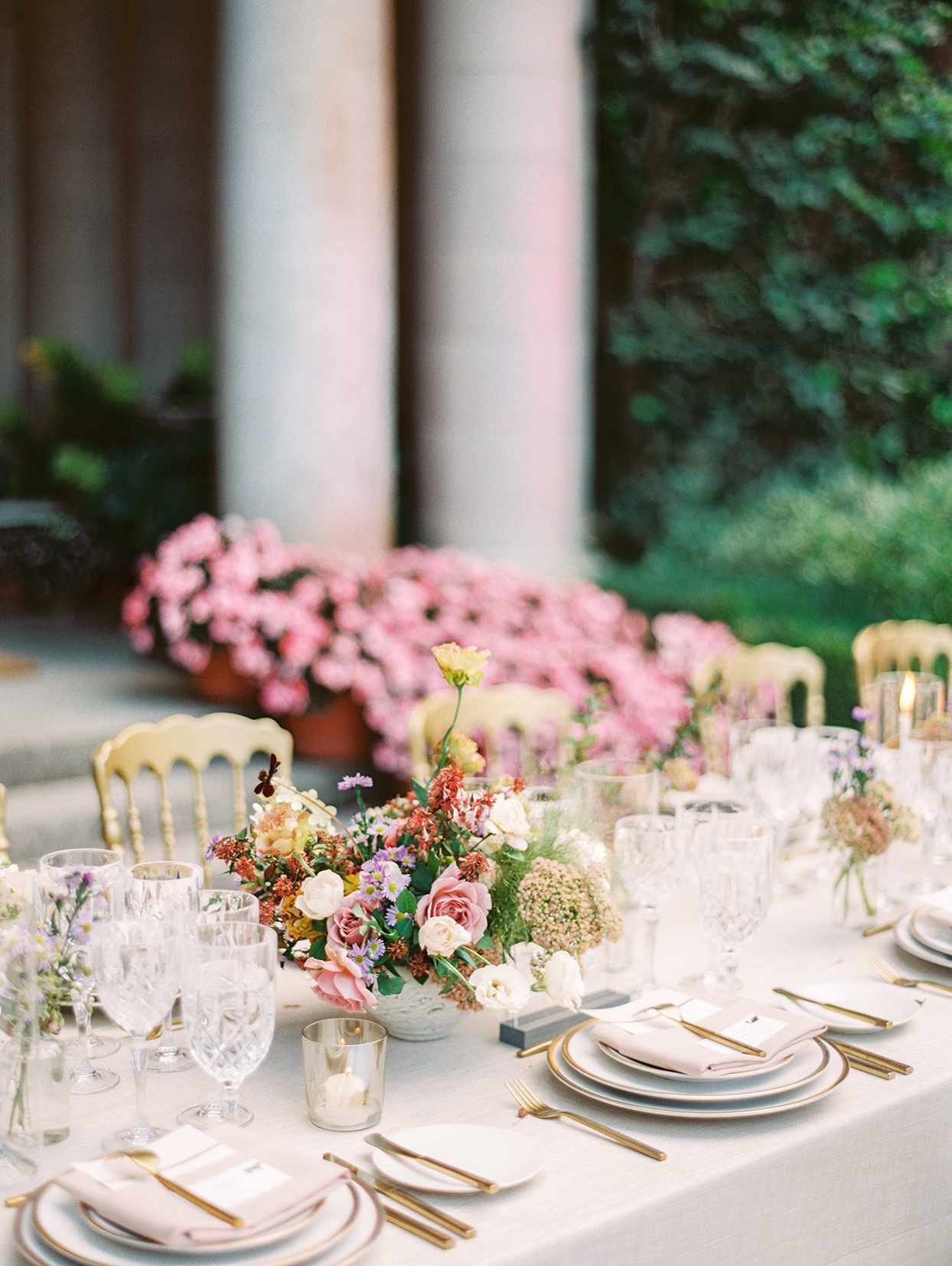 yalda anusha wedding reception table with pink hues floral centerpiece