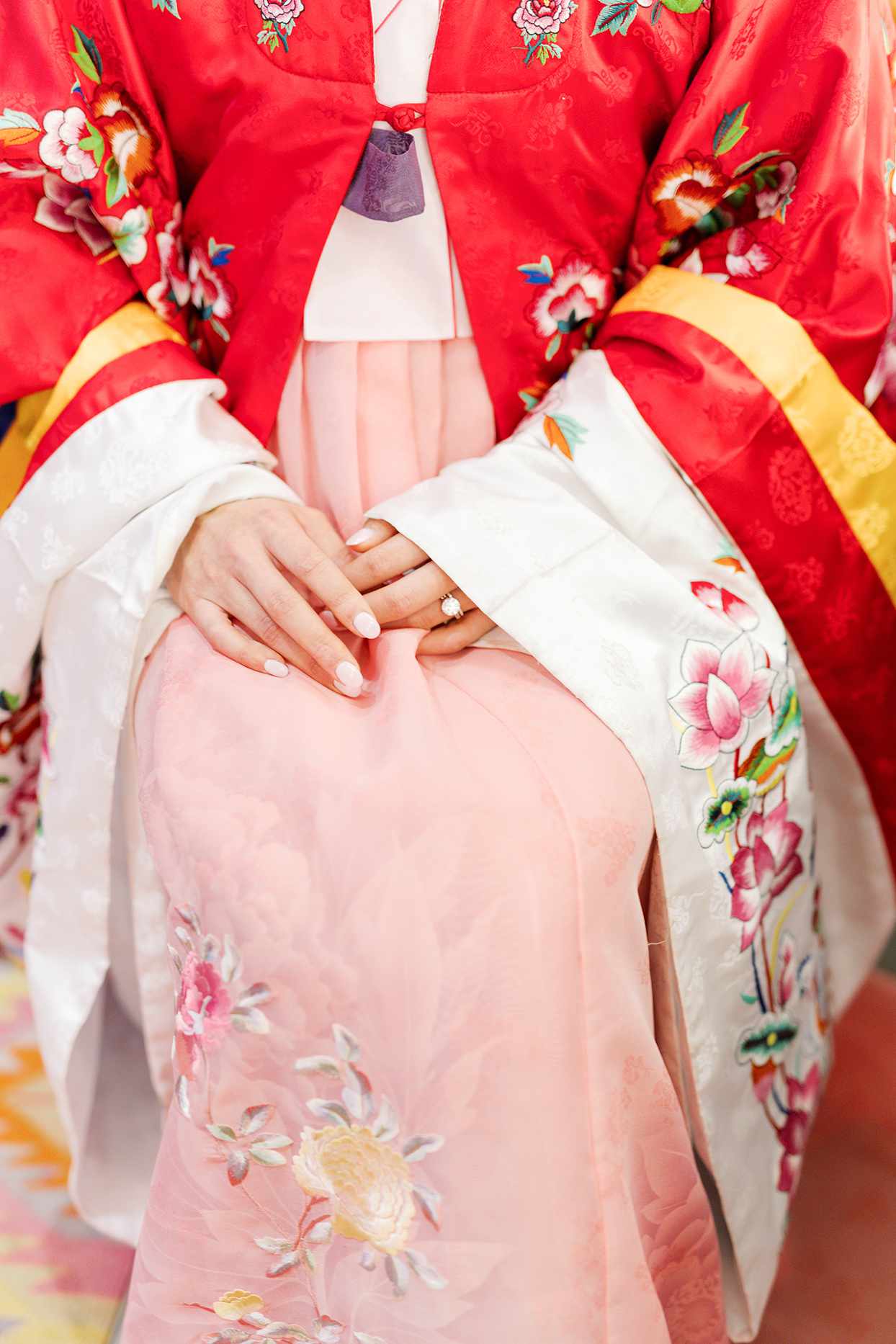 bride in traditional korean wedding attire