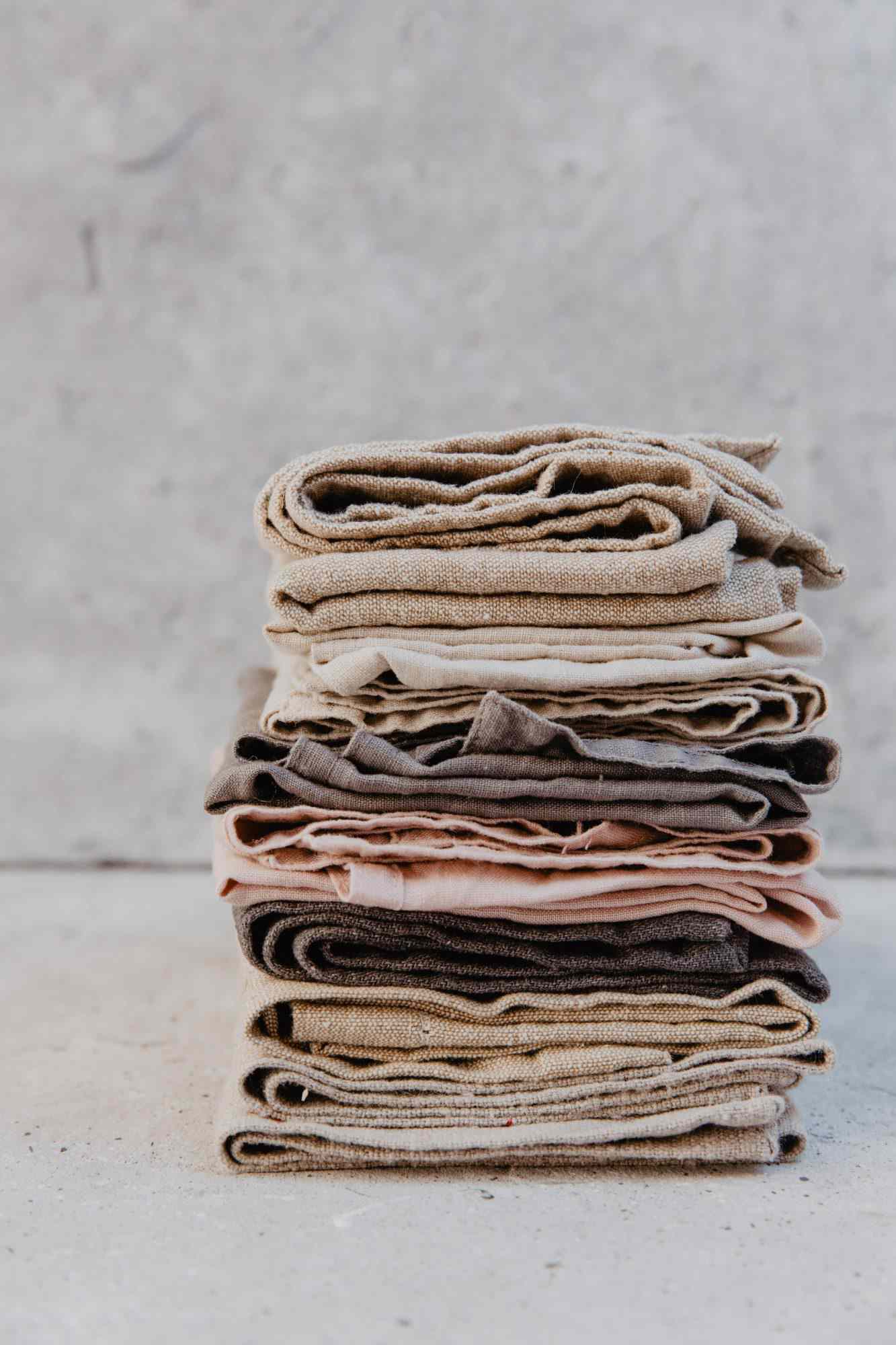 folded linen napkins
