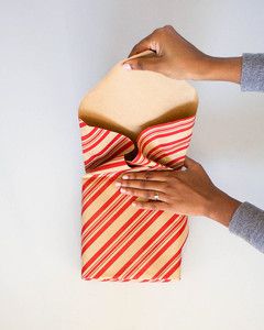 how to wrap a gift without tape