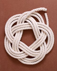 saillor's knot wreath