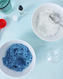 blue bath bomb ornament how-to step 3 salts