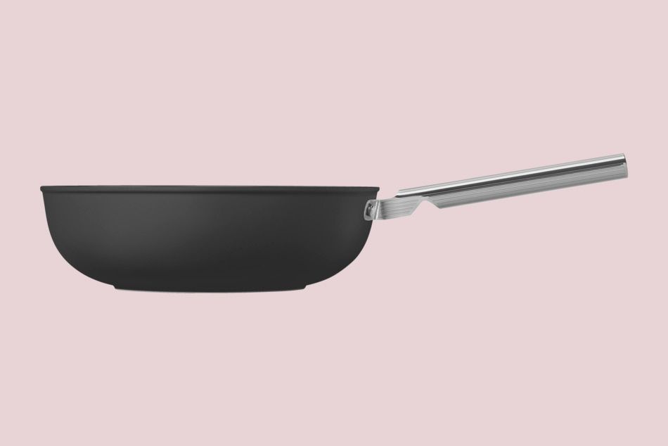 SMEG 12 inch nonstick wok style frying pan