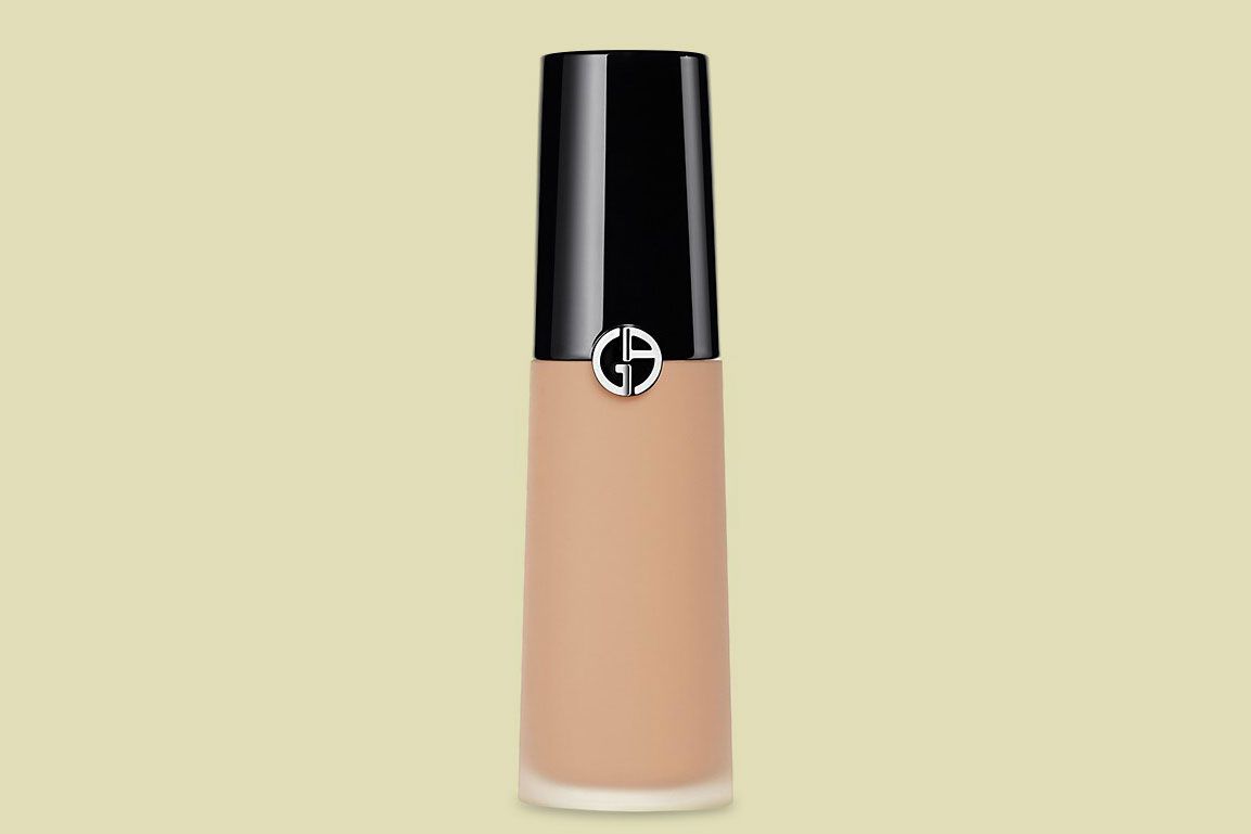 Armani Beauty Luminous Silk Face and Under-Eye Concealer