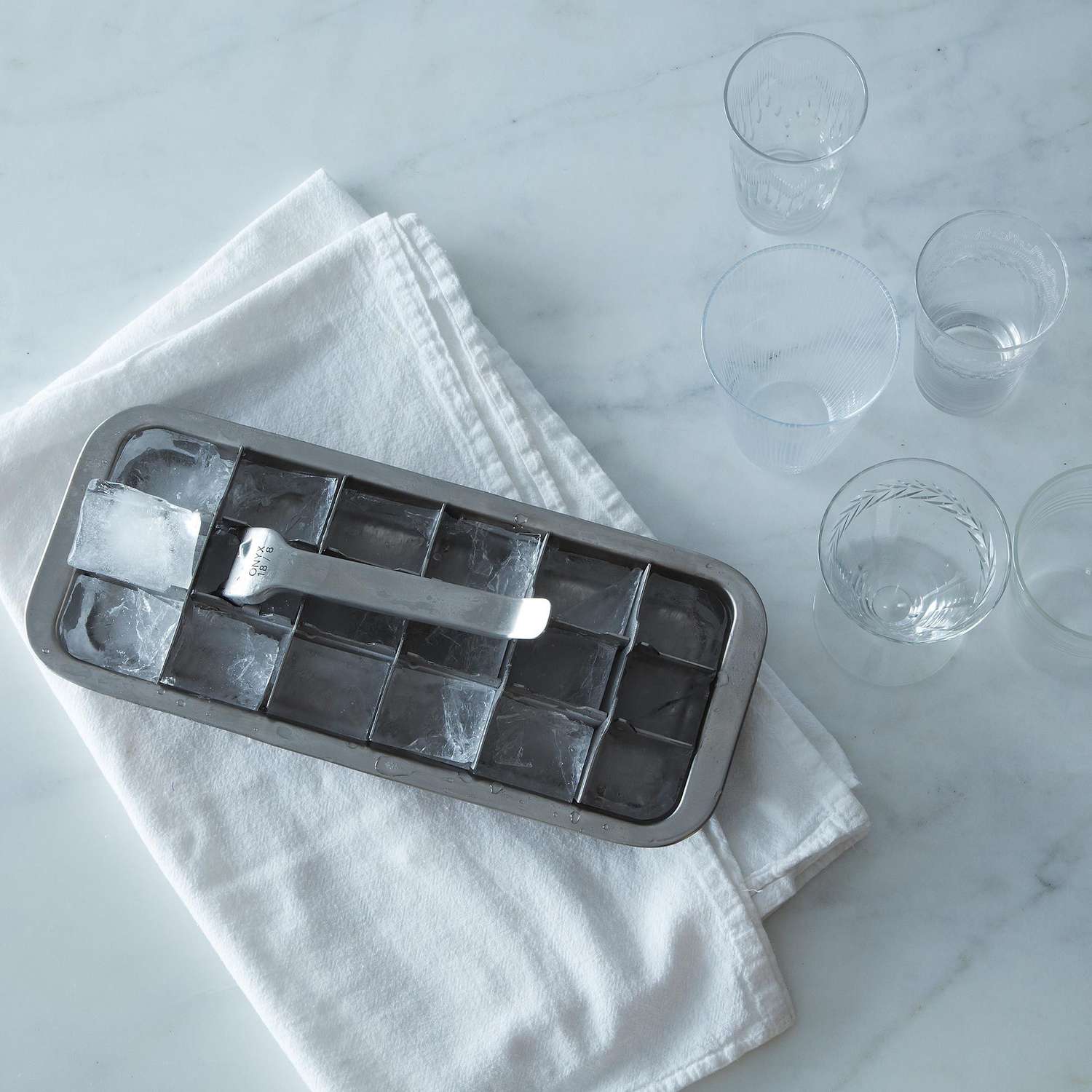 Onyx Stainless Steel Ice-Cube Tray