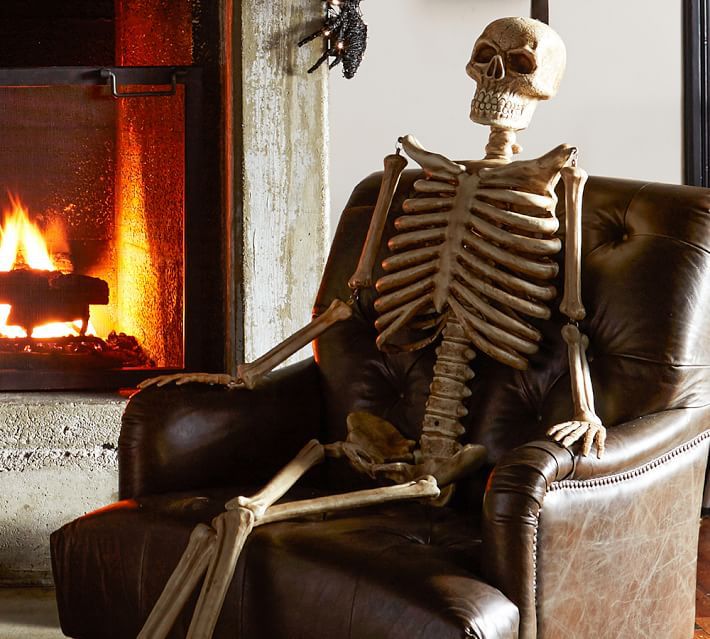 Pottery Barn Life-Size Indoor/Outdoor Mr. Bones Skeleton
