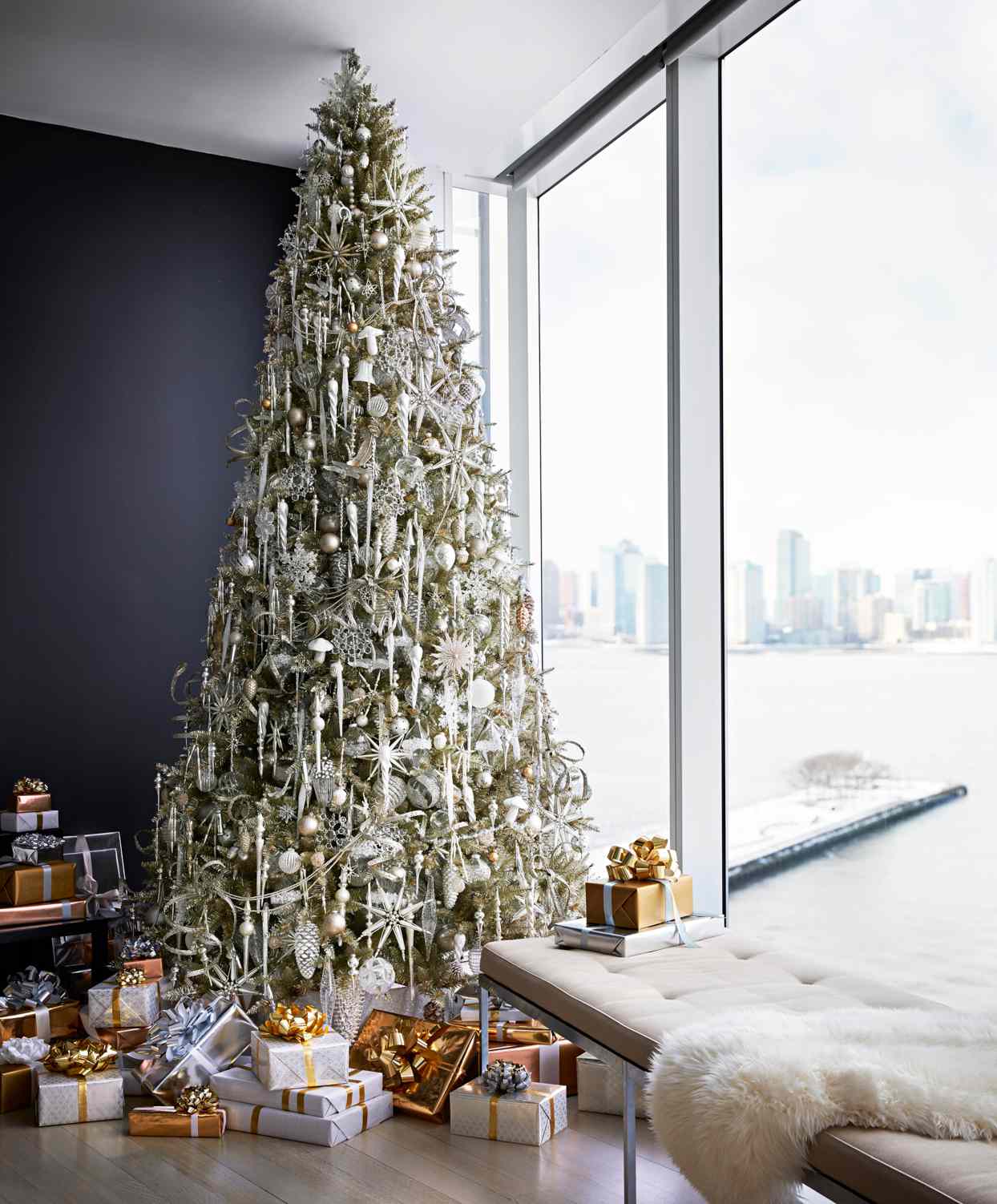 tree presents view New York Christmas