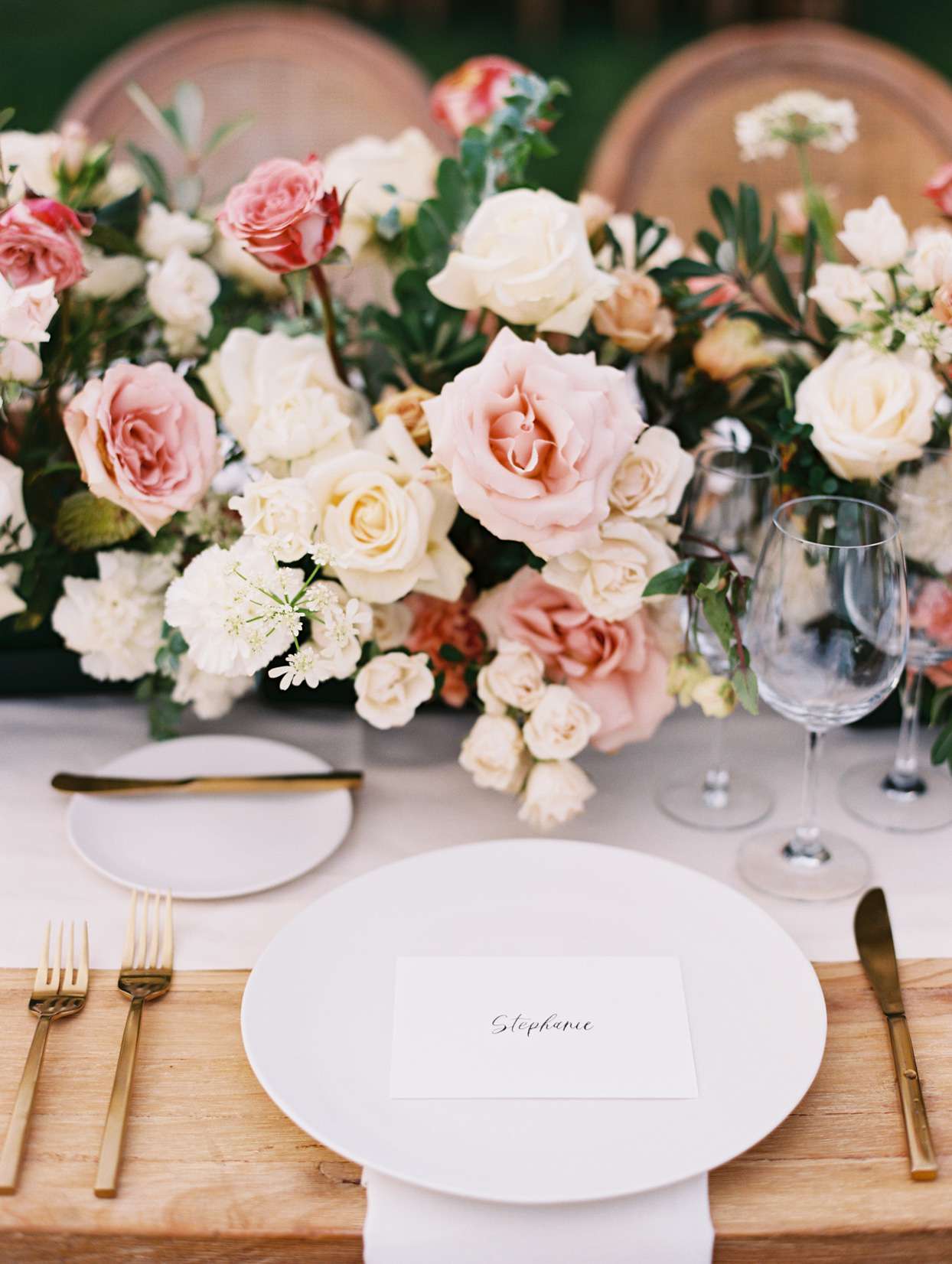 pink and gold wedding place setting