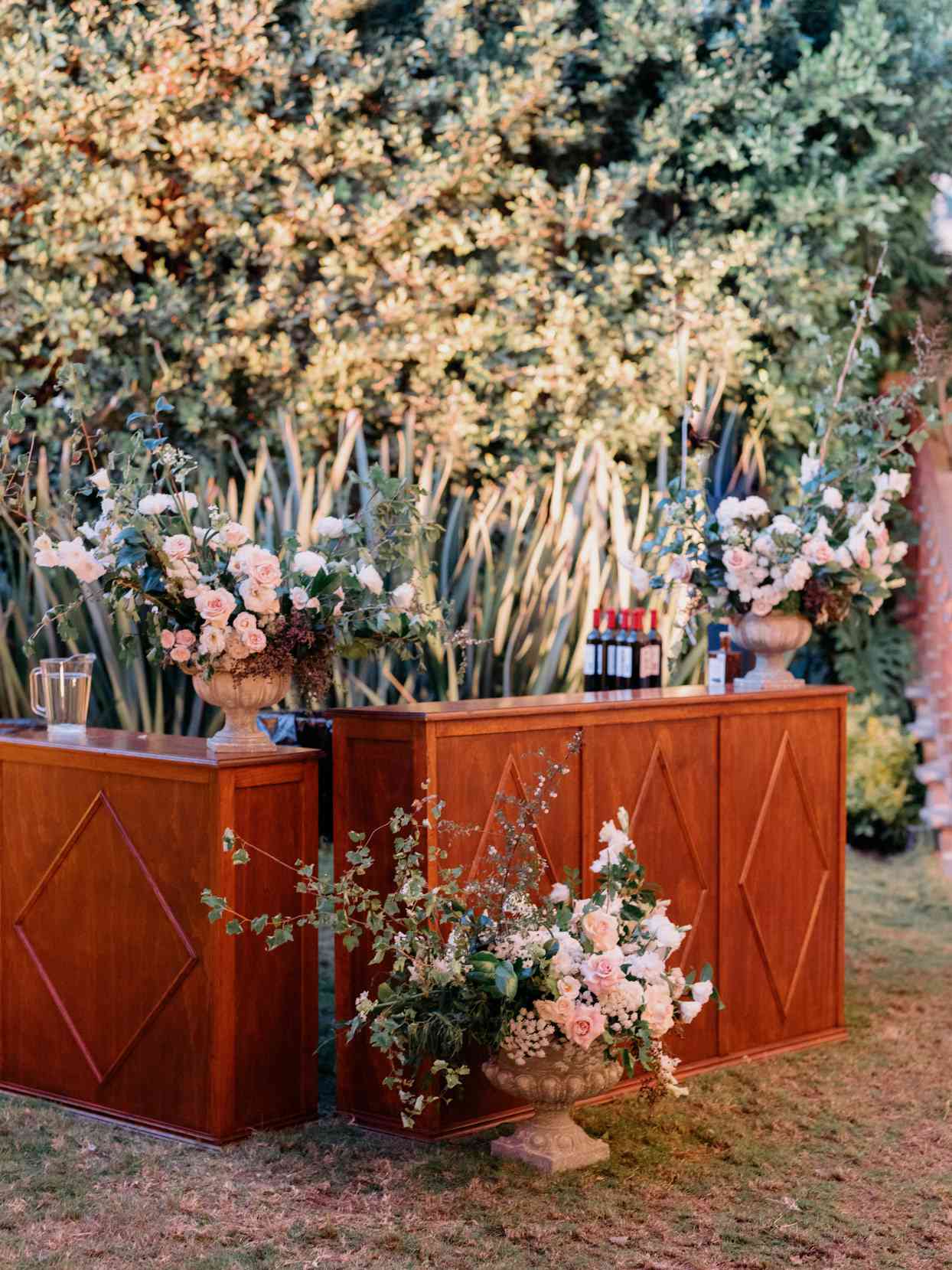 outdoor wood wedding bar