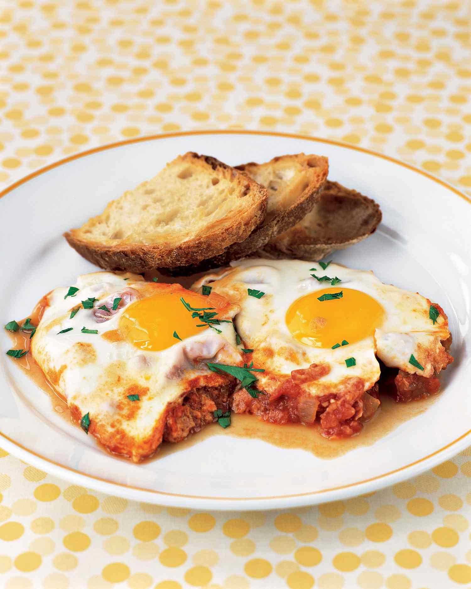 Skillet Eggs and Tomato Sauce