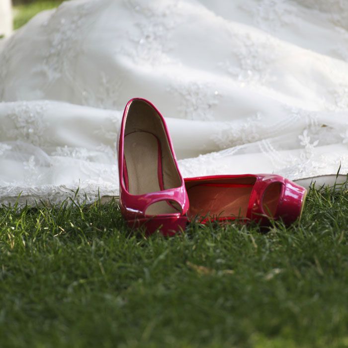 wedding-shoes-700