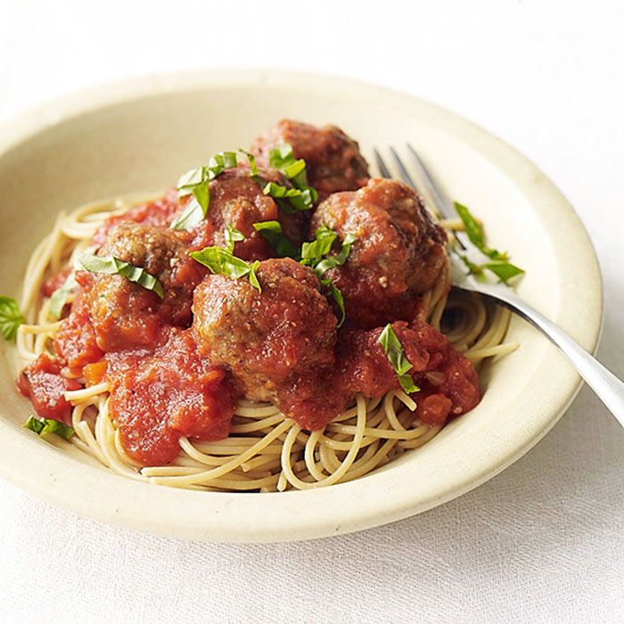 Super Easy Spaghetti and Meatballs