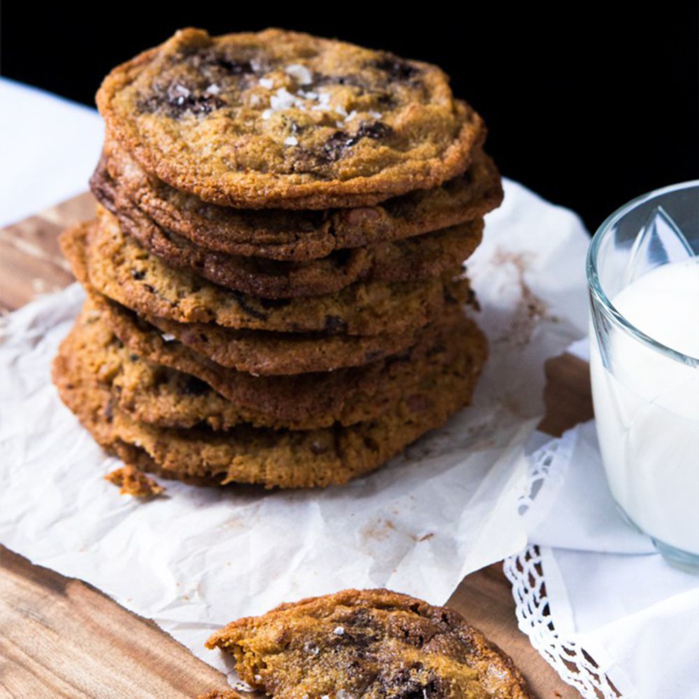 Bakery-Style Chocolate Chip Cookies