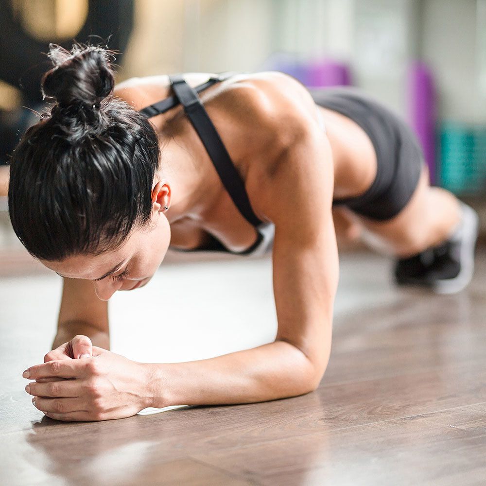 The Forearm Plank Exercise Is the Core Move You Shouldn't Skip