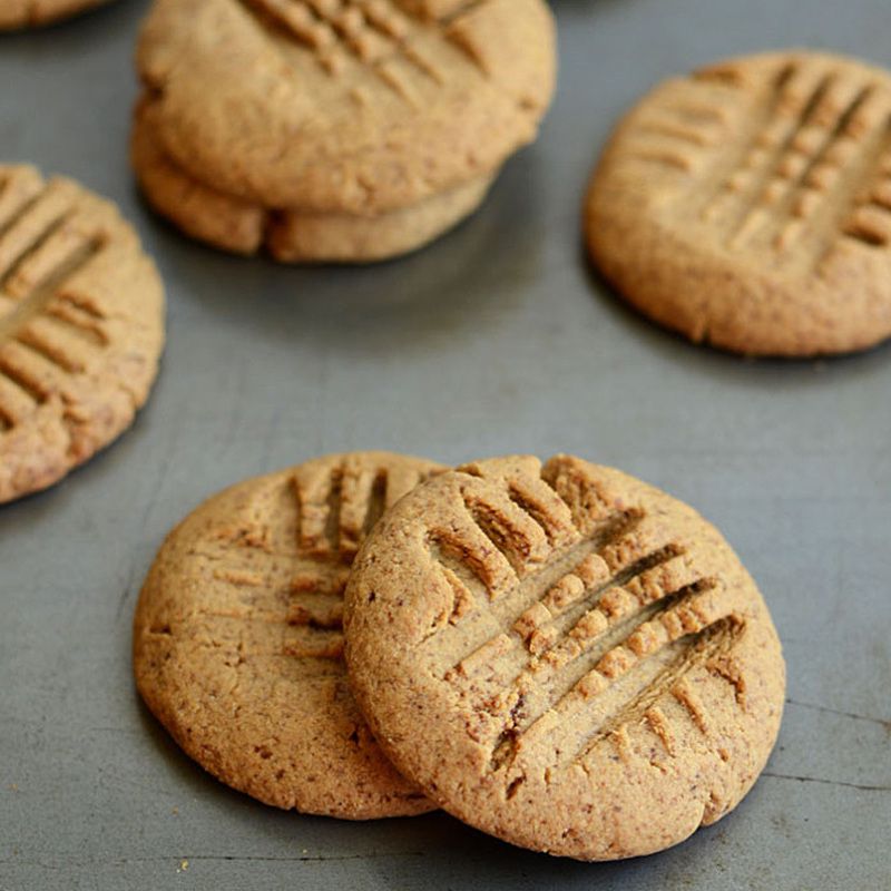 Grain-Free Protein Peanut Butter Cookies
