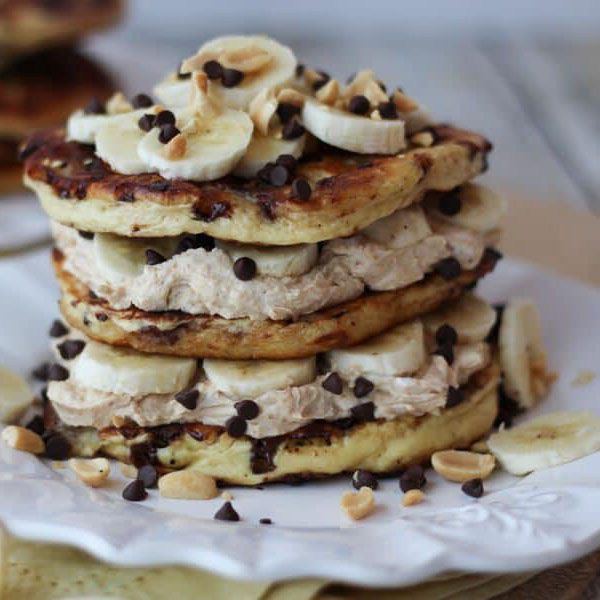 Chocolate_Peanut_Butter_Banana_Protein_Pancakes