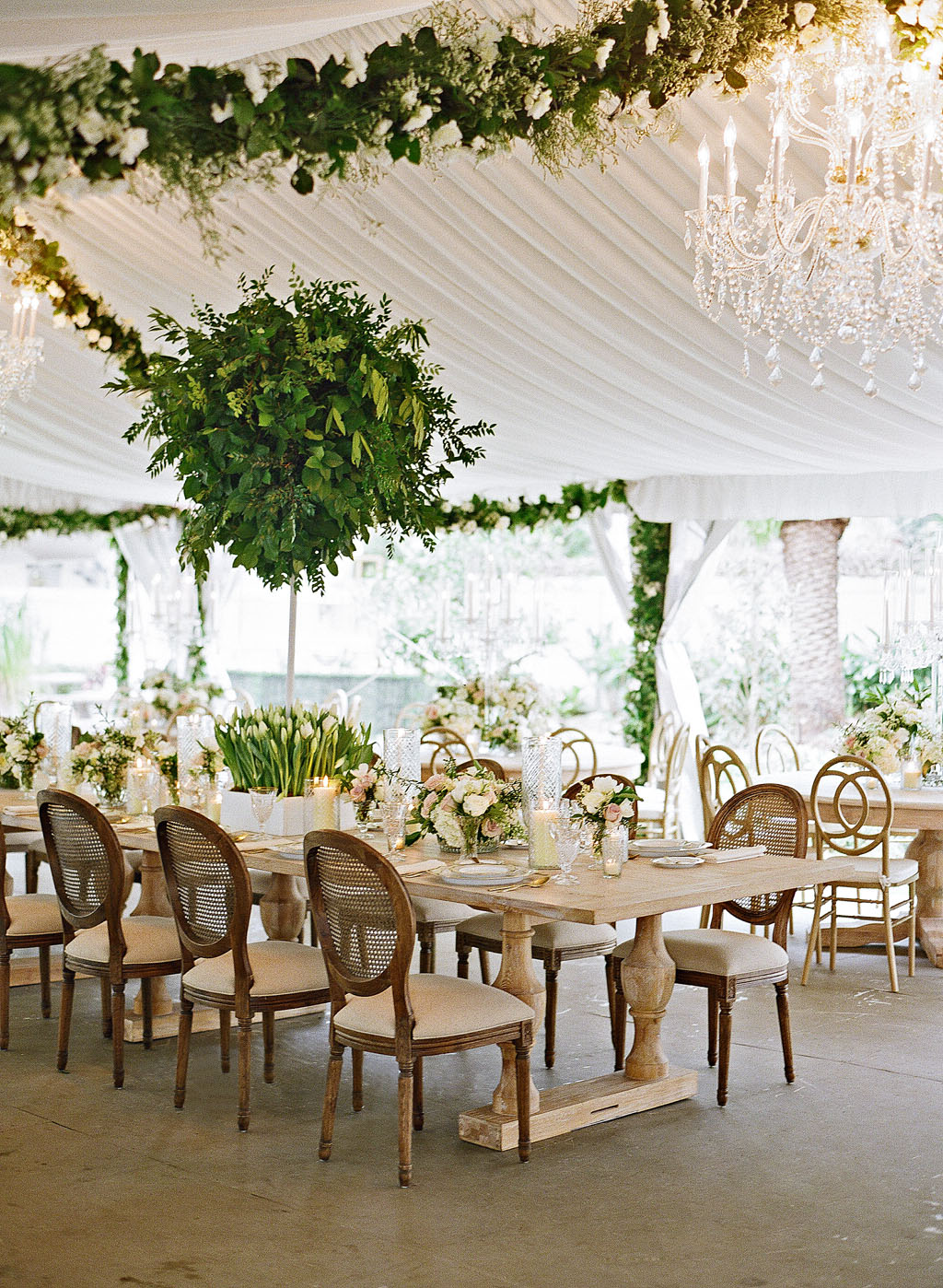 Hanging Decor Ideas Guaranteed To Elevate Your Wedding