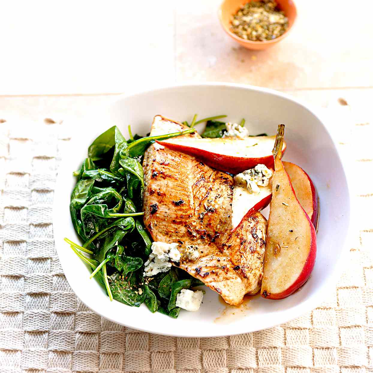 Turkey Steaks with Spinach, Pears, and Blue Cheese