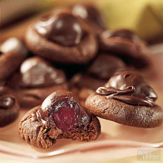 Chocolate-Covered Cherry Cookies 