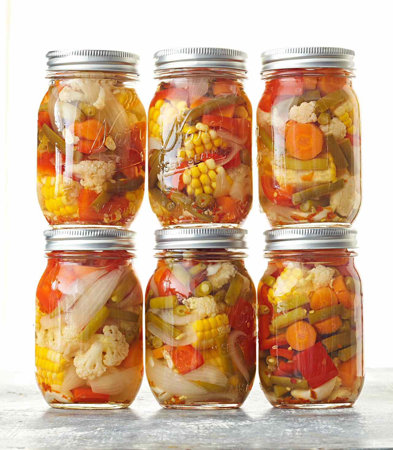 Garlicky Pickled Mixed Veggies 