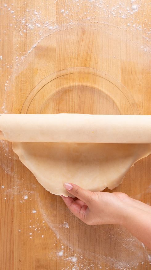 Rolling pie crust into pie pan