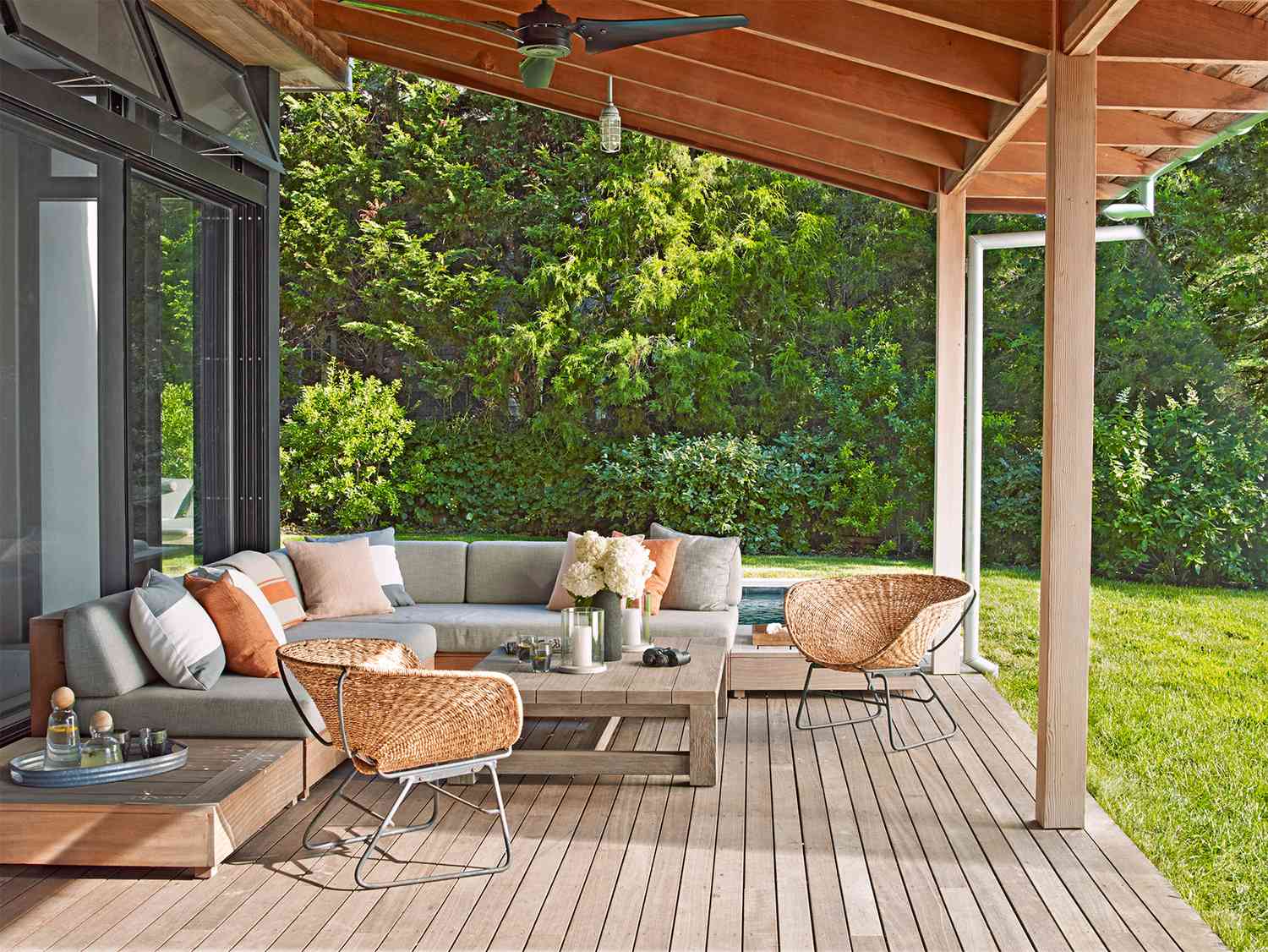 deck with low-slung sectional